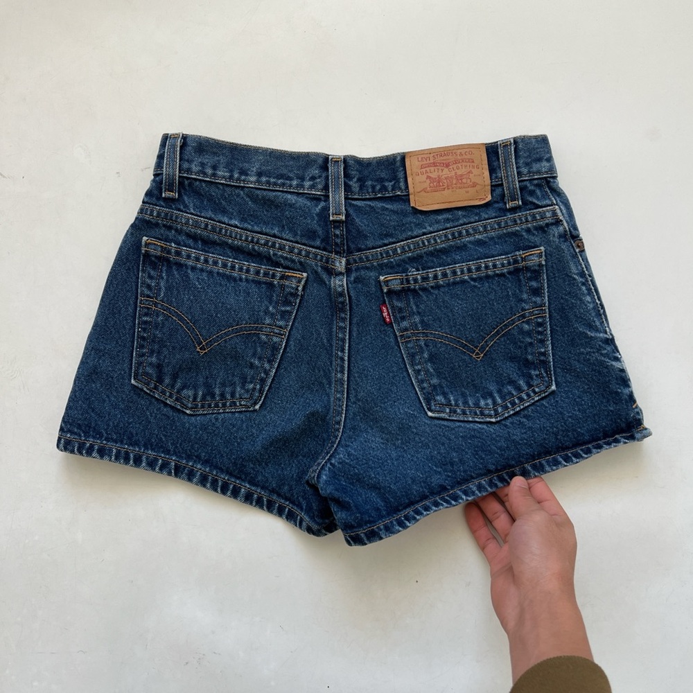 Vintage Levi's Dark Blue Denim Shorts for Women